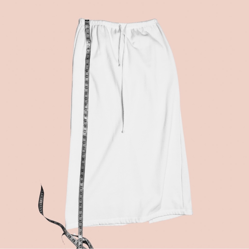 PACER Long Skirt White size Large sweatshirt material feel